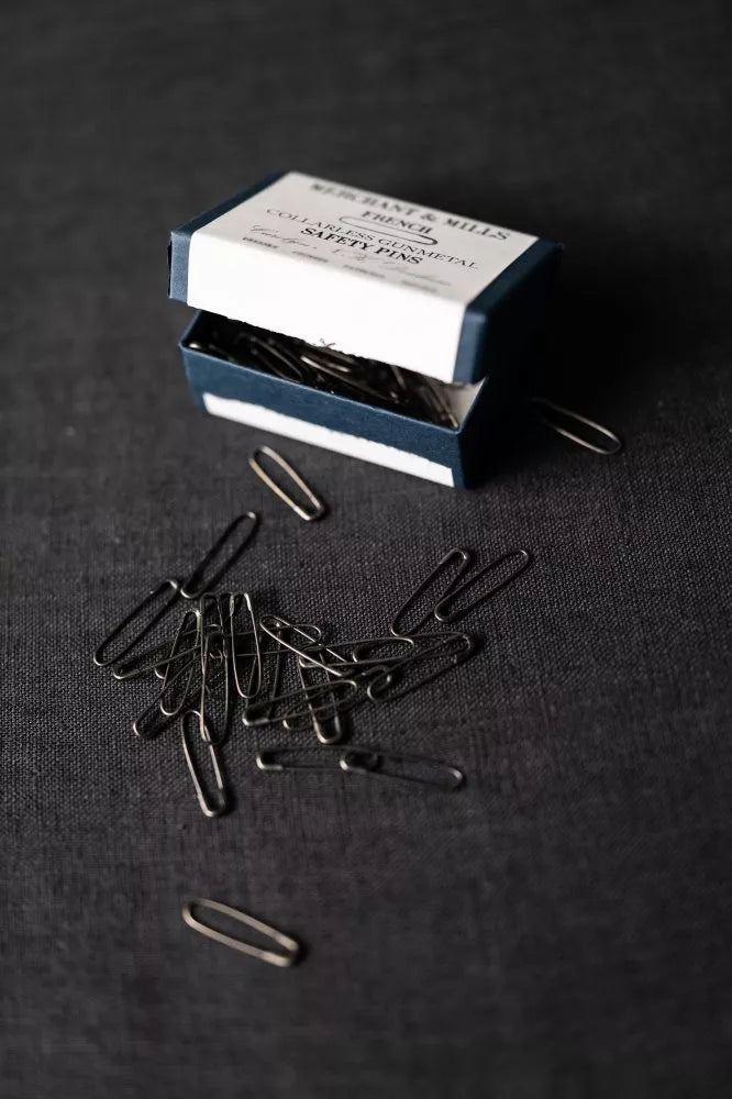 FRENCH SAFETY PINS GUNMETAL